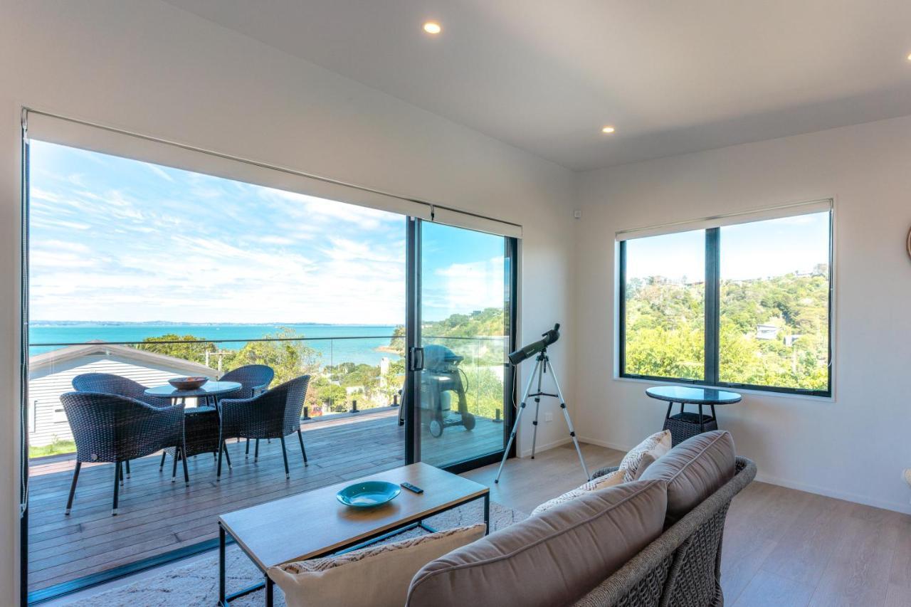 Luna Cottage. Stunning Ocean Views On Waiheke Oneroa Exterior photo